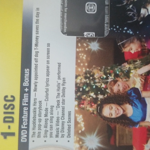 Santa Paws - Picture 3 of 3